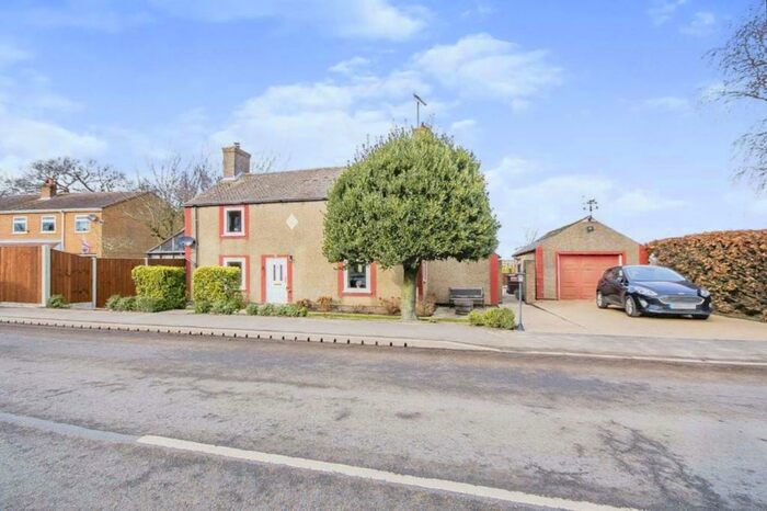 3 Bedroom Detached House For Sale In Roman Bank, Gedney Dyke, Spalding, PE12