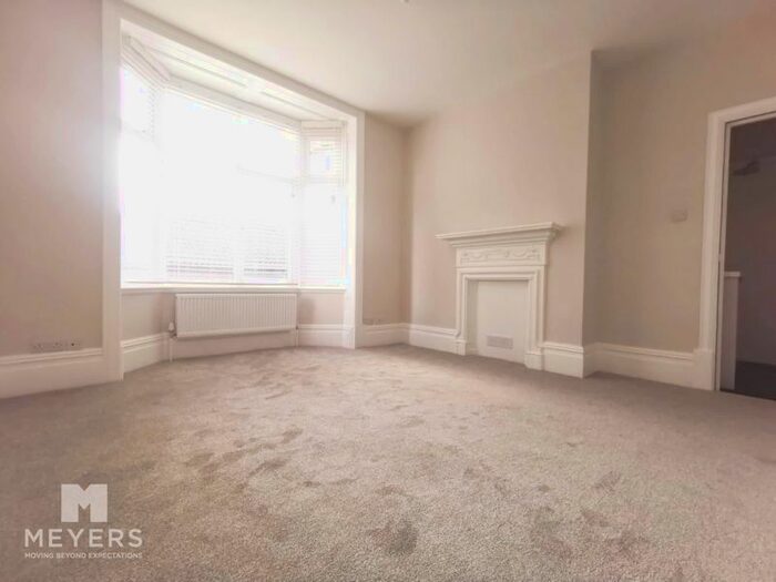 1 Bedroom Flat To Rent In Southbourne Road, Southbourne, BH6