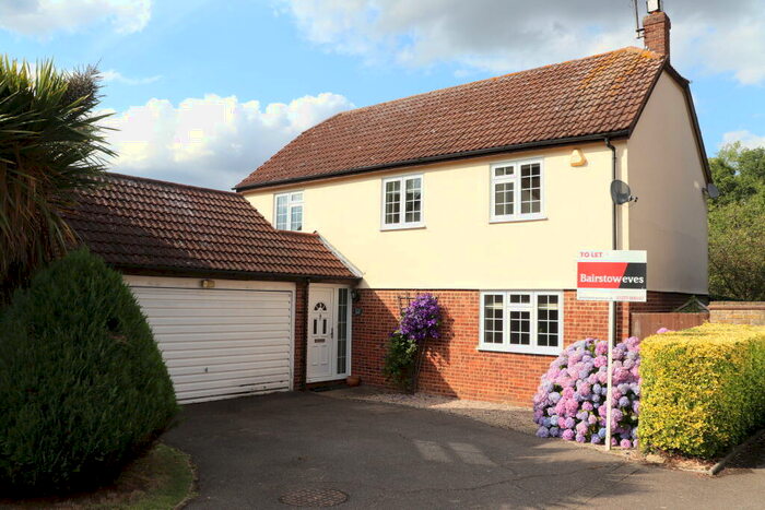 4 Bedroom Detached House To Rent In Billericay, CM11