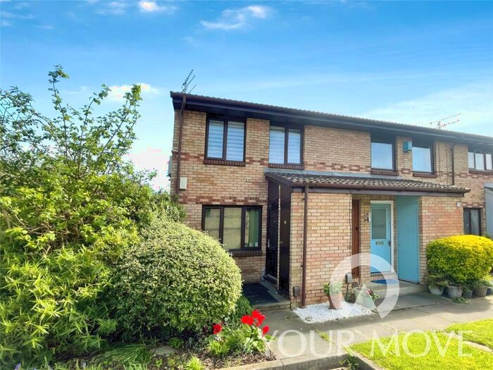 1 Bedroom Maisonette To Rent In Farley Road, Gravesend, Kent, DA12