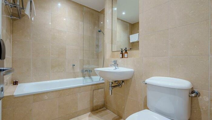 2 Bedroom Apartment To Rent In Circus Apartments, E14
