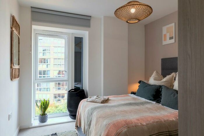 2 Bedroom Flat To Rent In Flat, Sherborne Place, Birmingham, B16