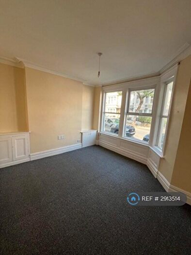 2 Bedroom Flat To Rent In Thornton Road, Morecambe, LA4