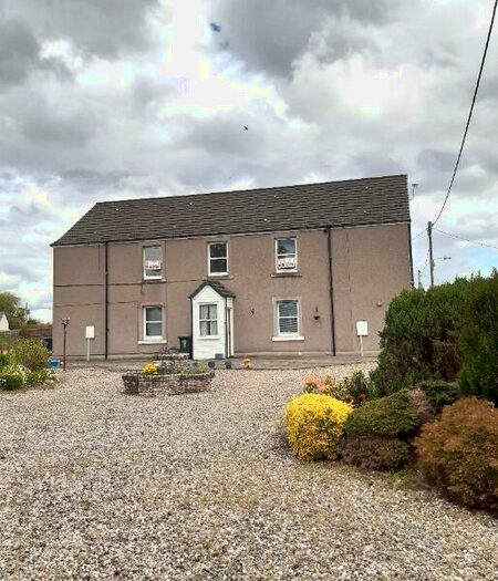 2 Bedroom Flat To Rent In Russell Street, Stanley, Perthshire, PH1