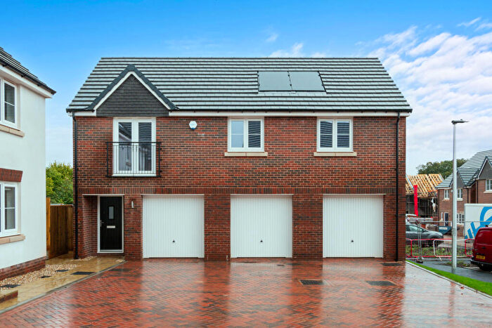 2 Bedroom Cluster House To Rent In Hillside Street, Sunderland, SR2