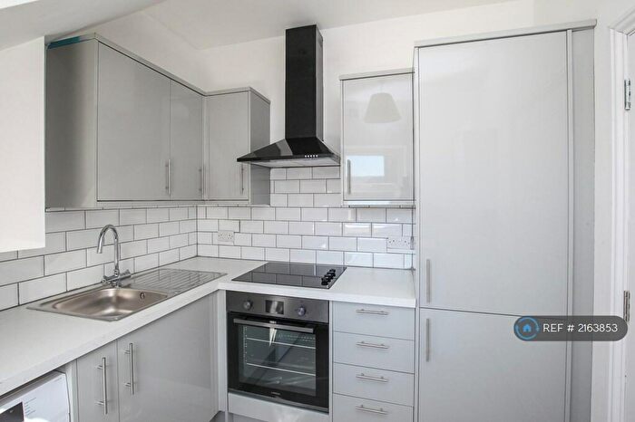1 Bedroom Flat To Rent In Northwood Road, Thornton Heath, CR7