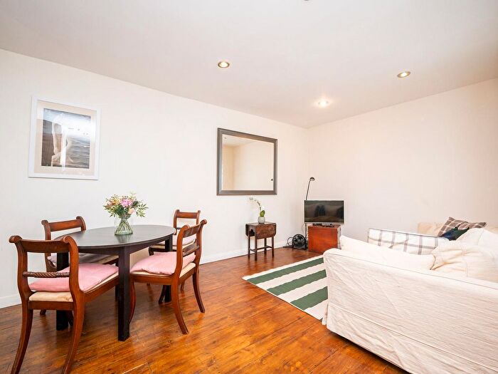 1 Bedroom Flat To Rent In Fitzrovia, W1T