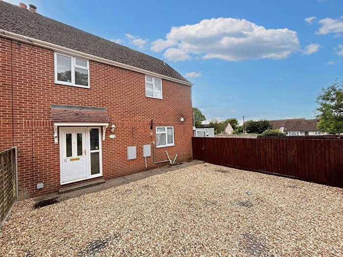 3 Bedroom Semi Detached House For Sale In Morgans Rise Road, Redlynch, SP5