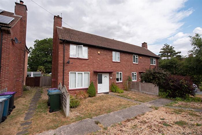 2 Bedroom Semi-Detached House To Rent In Coneygrey Spinney, Flintham, Newark, NG23
