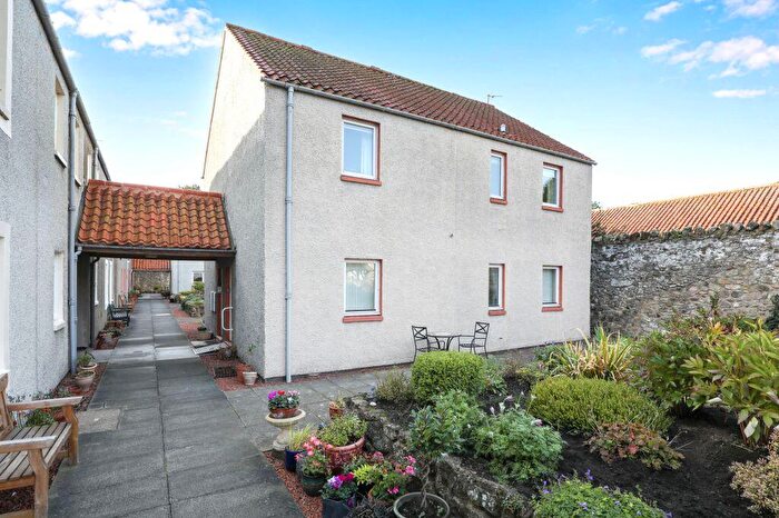 2 Bedroom Flat For Sale In Carlyle Court, Haddington, EH41