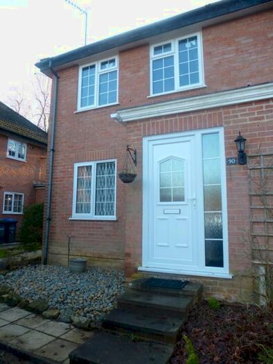 1 Bedroom Maisonette To Rent In The Dell, East Grinstead, RH19