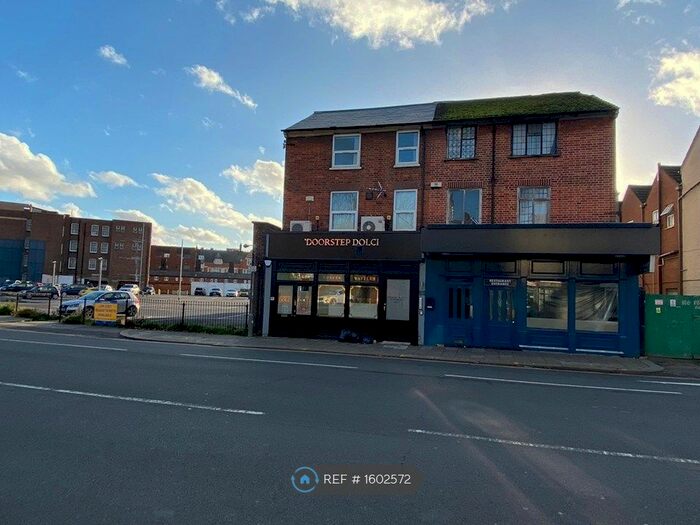 1 Bedroom Flat To Rent In The Broadway, Bedford, MK40