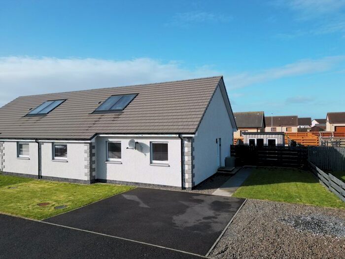 3 Bedroom Semi-Detached Bungalow For Sale In Anne's Crescent, Wick, KW1