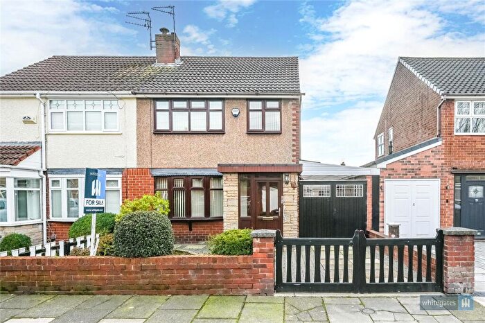 3 Bedroom Semi Detached House For Sale In Sinclair Avenue, Prescot, Merseyside, L35