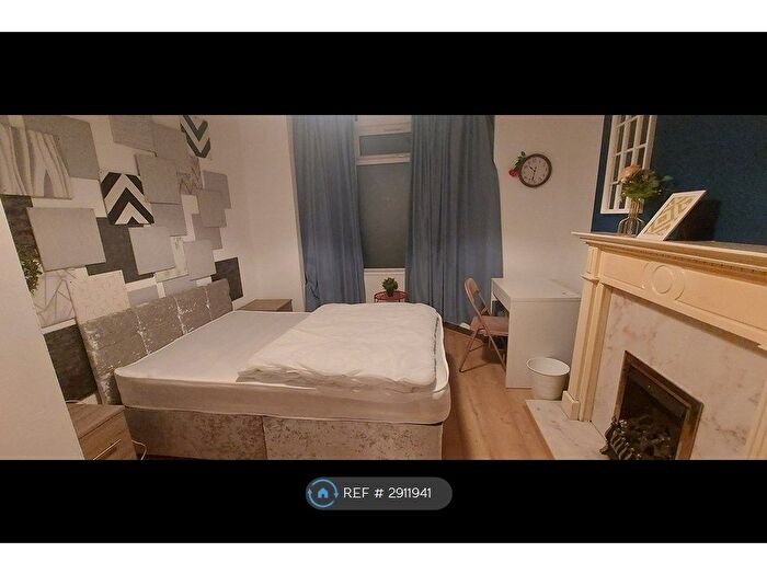 1 Bedroom Flat To Rent In Carr View Avenue, Doncaster, DN4