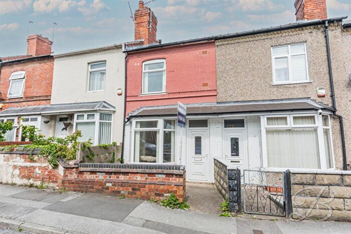 2 Bedroom Terraced House For Sale In Victoria Street, Mansfield, NG18
