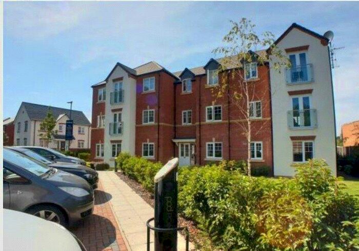 2 Bedroom Apartment To Rent In Hawthorn Way, Birmingham, West Midlands, B38