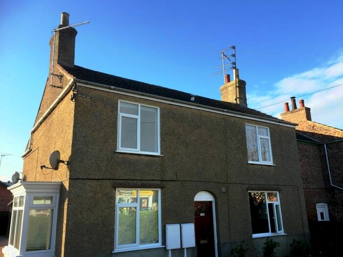 2 Bedroom Flat To Rent In Bridge Road, Sutton Bridge, Spalding, PE12