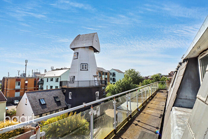 1 Bedroom Apartment For Sale In High Street, Sheerness, ME12