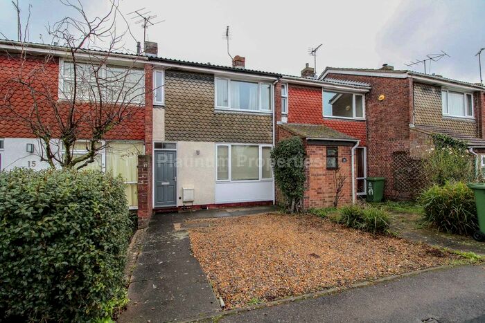 3 Bedroom Property To Rent In Manhattan Drive, Cambridge, CB4