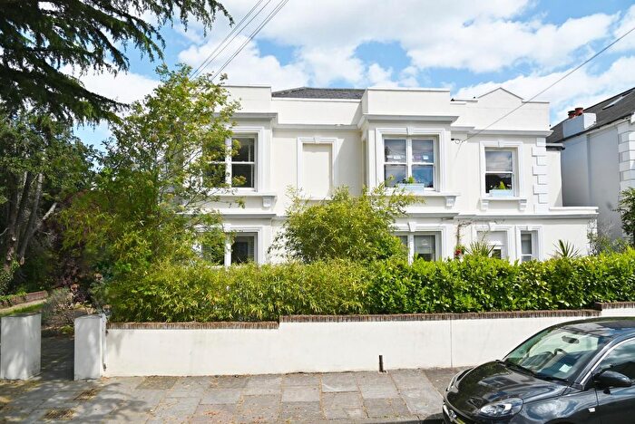 1 Bedroom Flat To Rent In Belmont Road, Twickenham, TW2