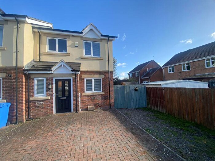 2 Bedroom End Of Terrace House For Sale In Kensington Close, Seghill, Cramlington, NE23