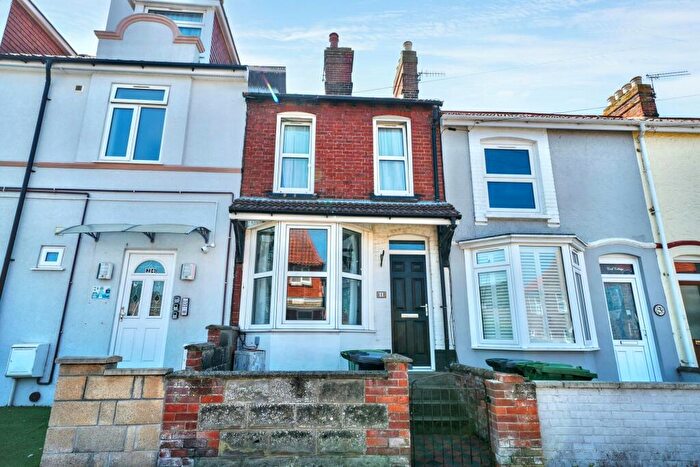 2 Bedroom Terraced House For Sale In Rosebery Road, Cromer, NR27