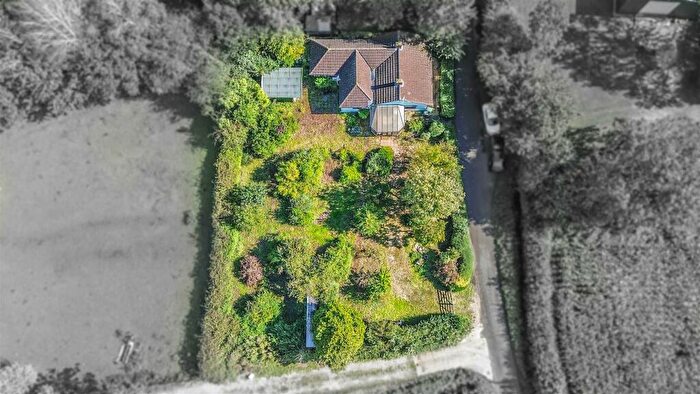 3 Bedroom Detached Bungalow For Sale In Longaston Lane, Slimbridge, GL2