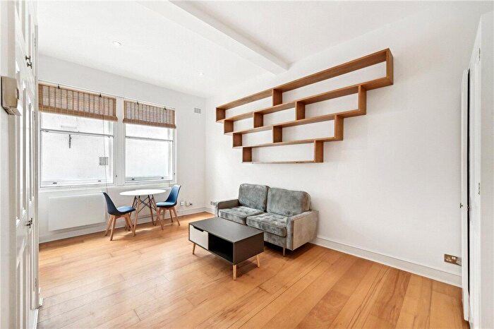 Apartment To Rent In Redcliffe Square, Earls Court, London, SW10