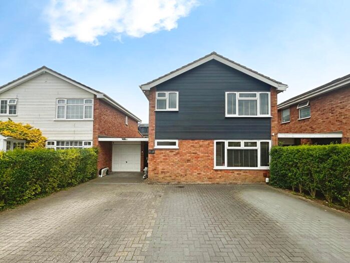 4 Bedroom Detached House For Sale In Stafford Close, Taplow, Maidenhead, SL6