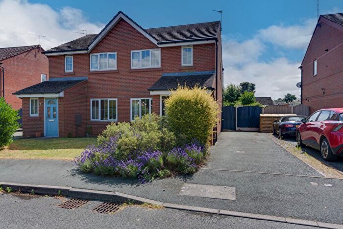 3 Bedroom Semi-Detached House For Sale In Parker Way, Congleton, CW12