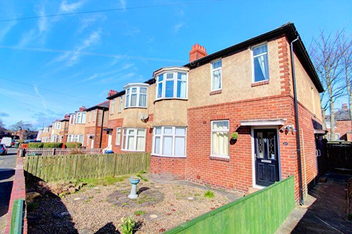 3 Bedroom Flat To Rent In Tantobie Road, Newcastle Upon Tyne, NE15