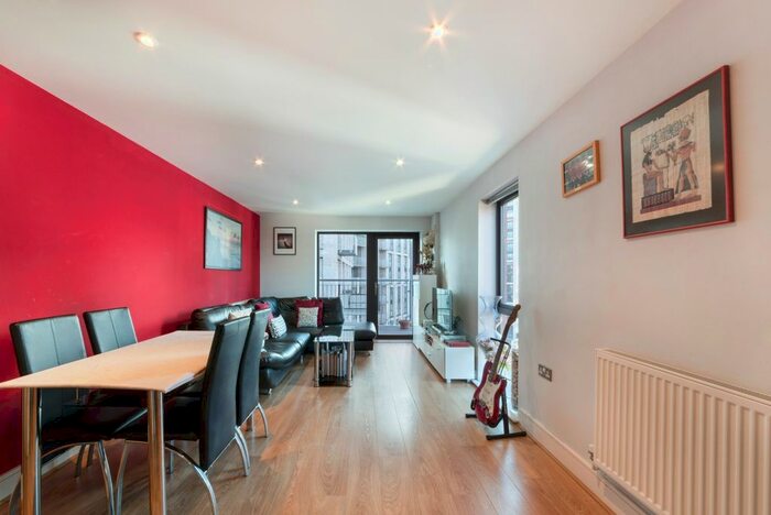 2 Bedroom Flat To Rent In Mercury House, St Luke's Square, Canning Town, E16