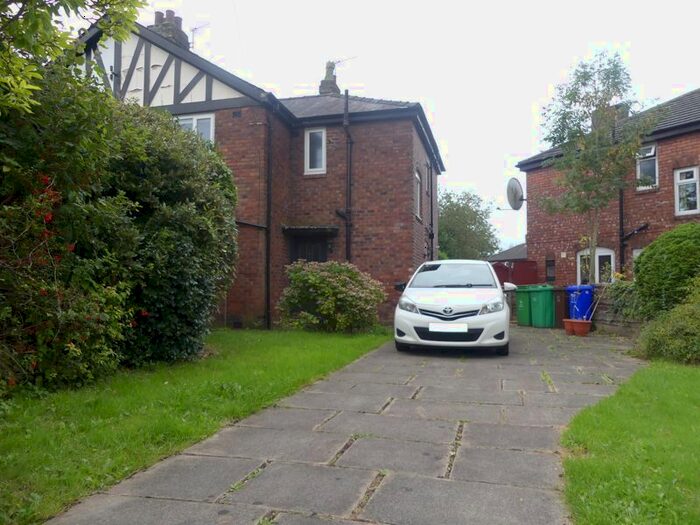 3 Bedroom Semi-Detached House To Rent In Blackthorn Avenue, Burnage, Manchester, M19