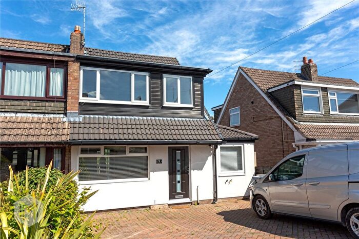 4 Bedroom Semi Detached House For Sale In Upton Way, Walshaw, Bury, Greater Manchester, BL8