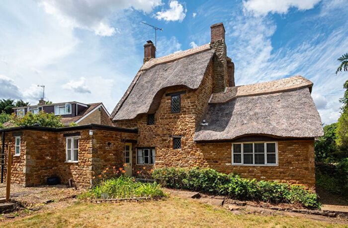 2 Bedroom Cottage For Sale In The Leys Cottage, The Leys, Adderbury, Oxfordshire, OX17