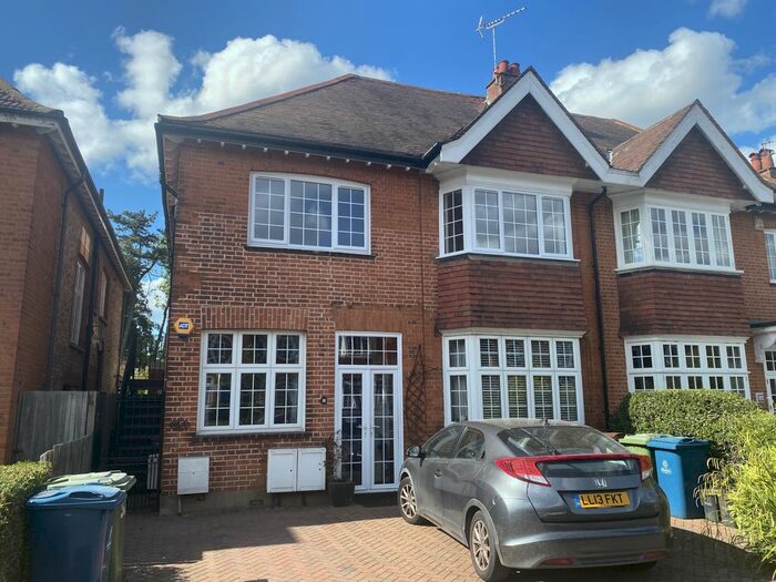 3 Bedroom Maisonette To Rent In West End Avenue, Pinner, HA5