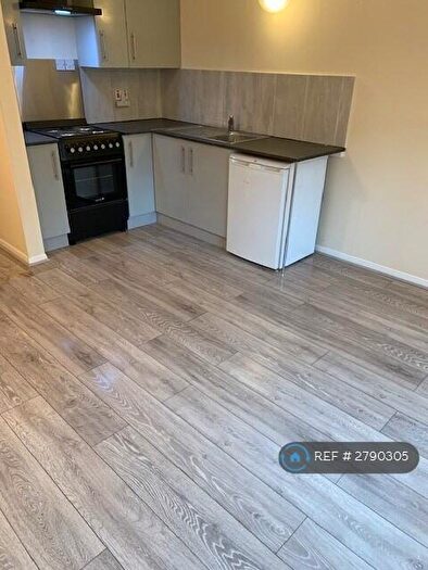 1 Bedroom Flat To Rent In Higham Station Avenue, Chingford, E4