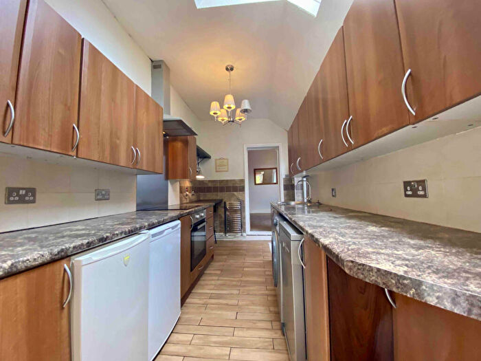 1 Bedroom Apartment For Sale In Haslemere, Victoria Road, Felixstowe, IP11