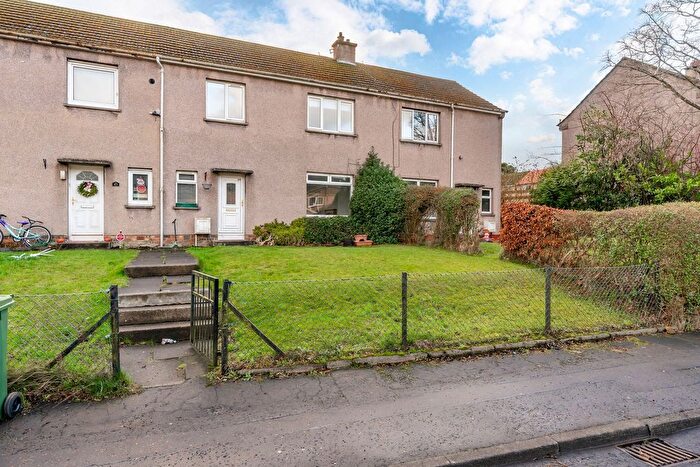 3 Bedroom Terraced House For Sale In Deanpark Avenue, Balerno, EH14