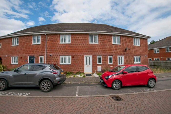 3 Bedroom Terraced House To Rent In Stranding Street, Eastleigh, Eastleigh, SO50