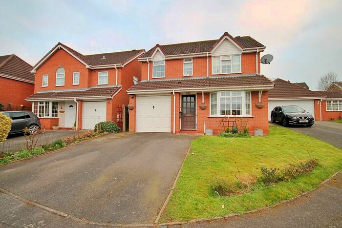 3 Bedroom Detached House To Rent In Oak Close, Measham, Swadlincote, DE12