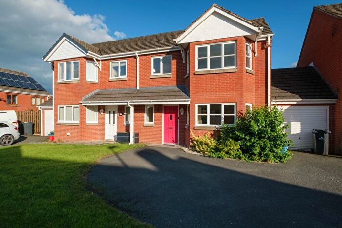 3 Bedroom Semi-Detached House For Sale In Ithon View, Tremont Park, Llandrindod Wells, Powys, Mid Wales, LD1