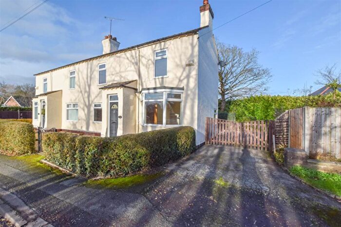 2 Bedroom Semi-Detached House For Sale In Neston Road, Willaston, Neston, Cheshire, CH64