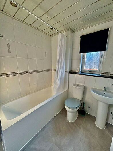 1 Bedroom Flat To Rent In Westburn Avenue, Edinburgh, EH14