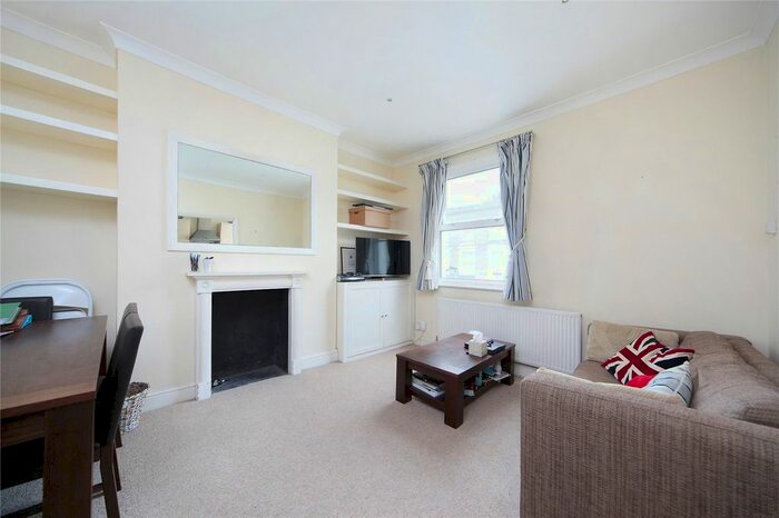 1 Bedroom Flat To Rent In Brussels Road, Battersea, SW11