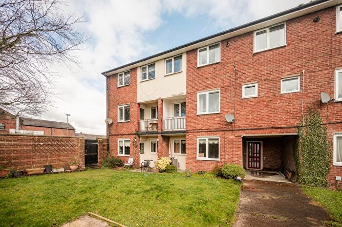 3 Bedroom Duplex For Sale In Lord Street, Burscough, L40