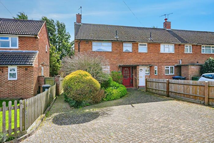 3 Bedroom End Terrace House For Sale In Widmore Drive, Hemel Hempstead, HP2