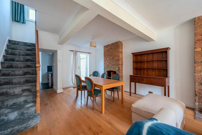 3 Bedroom Terraced House To Rent In Cochrane Road, Wimbledon, London, SW19