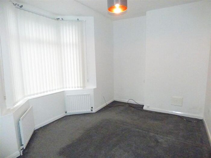 2 Bedroom Flat To Rent In Warwick Street, Heaton, NE6